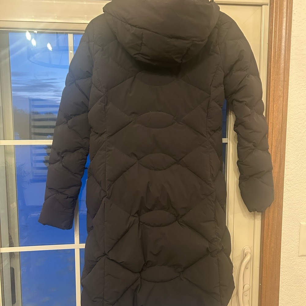 The North Face Women's Miss Metro Hooded Water Resistant Down Parka - Picture 4 of 6